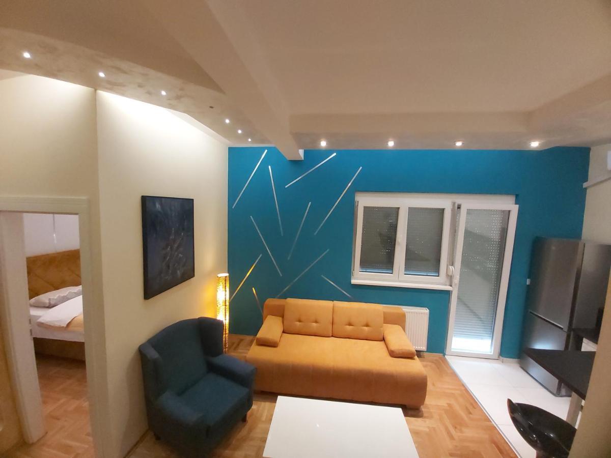 Apartment Nikirent Banja Luka Luaran gambar